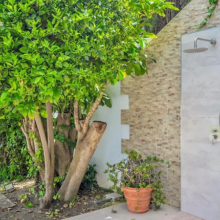 Villa Banus - Luxury 6 Bed Marbella