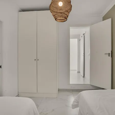 Banus - Luxury 6 Bed By Finest *