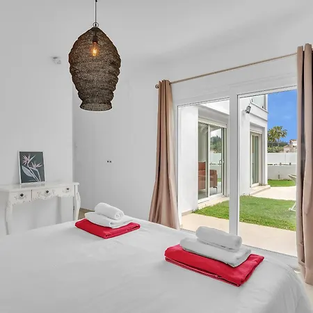 Villa Banus - Luxury 6 Bed By Finest *