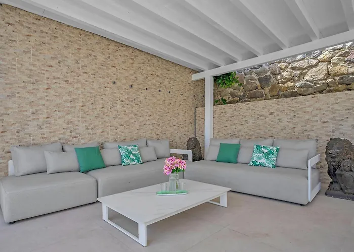 Banus - Luxury 6 Bed By Finest Willa *