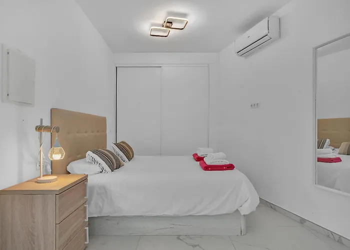 Banus - Luxury 6 Bed By Finest