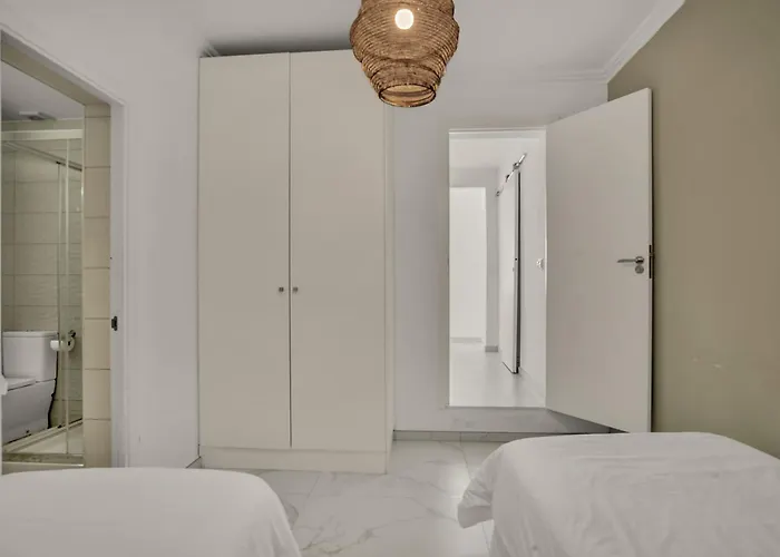 Banus - Luxury 6 Bed By Finest *