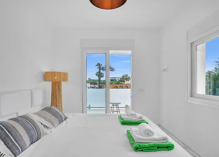 Banus - Luxury 6 Bed By Finest *